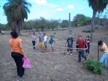 Nicaragua: nouvelle antenne et plantation dans une école