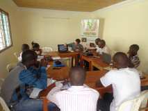 Les activités de TERRE DES JEUNES, LE RIOJE(le réseau ivoirien des organisations de jeunesse et JOSSELIN POUSSET ( Conseiller en energie GAL SUD MAYENNE)