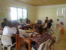 Les activités de TERRE DES JEUNES, LE RIOJE(le réseau ivoirien des organisations de jeunesse et JOSSELIN POUSSET ( Conseiller en energie GAL SUD MAYENNE)