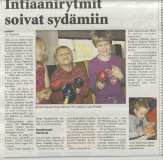 News paper articles about the Metis-Wabanaki tour organized by Nuortenmaa (Young People's Planet) in Finland's schools.