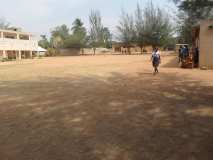 Vendredi 8 janvier 2016 : Journée nationale de la salubrité en milieu scolaire, observée à l'Institut de l'Enseignement Secondaire Eden de Yamoussoukro