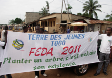 TOGO: Fête de l'arbre 2011: « Planter un arbre, c’est valoir son existence »