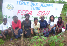 TOGO: Fête de l'arbre 2011: « Planter un arbre, c’est valoir son existence »